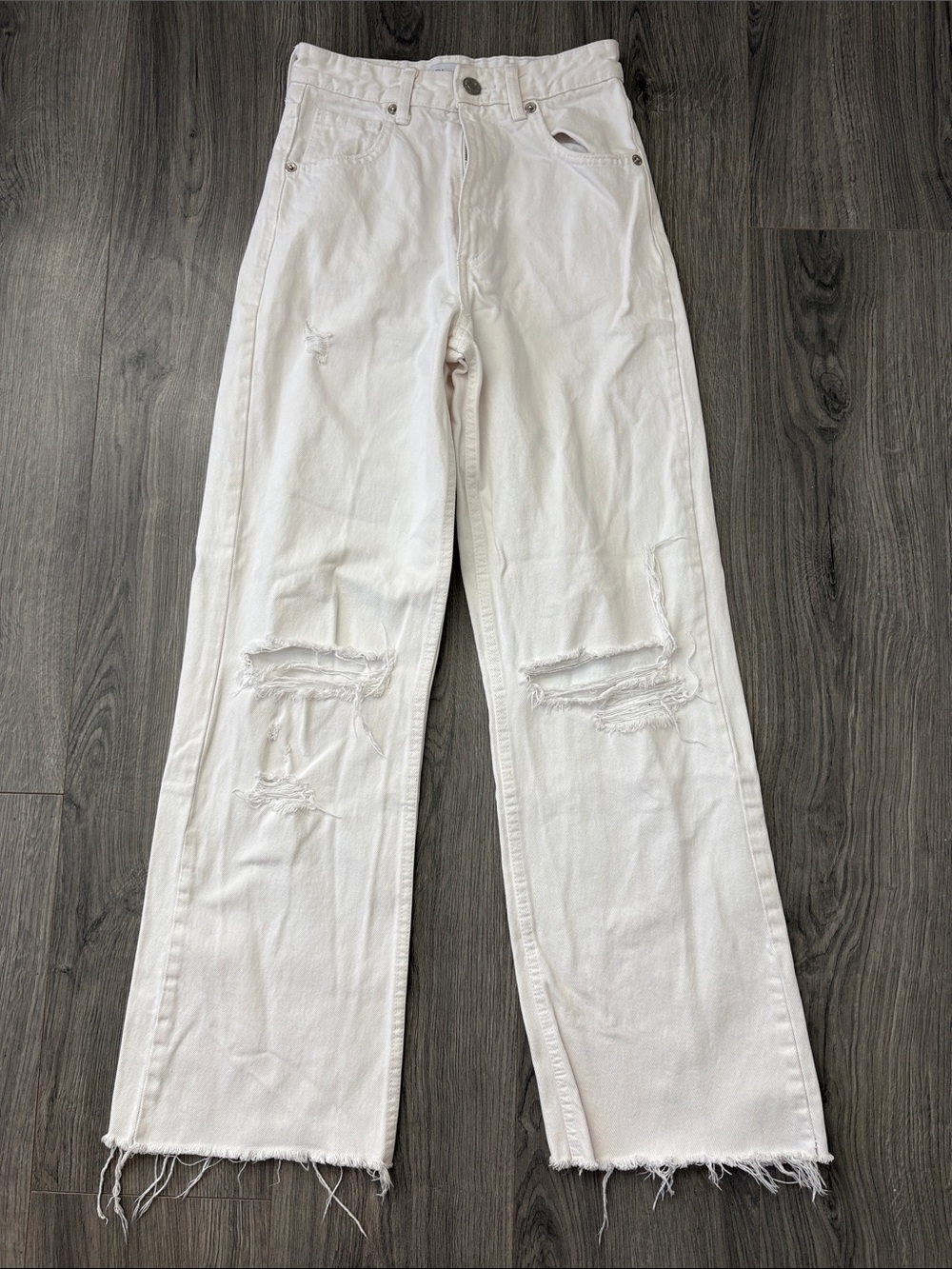 Zara Off-White Distressed Denim Jeans Size 2